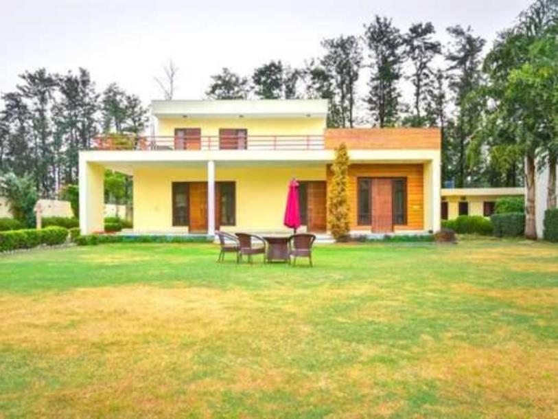 1 RK Farm House 4840 Sq Yards for Sale in Bhondsi Gurgaon-1