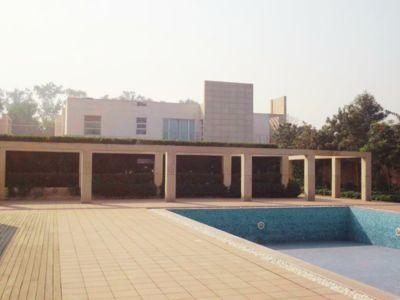 5 Bedroom Farm house 14520 sq yds in Chhatarpur DLF Farms, South Delhi