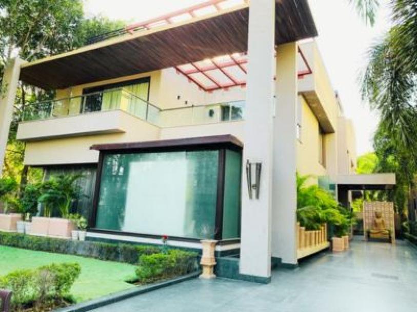 5 Bedroom Farm house 2420 sq yds in Chattarpur, South Delhi-9