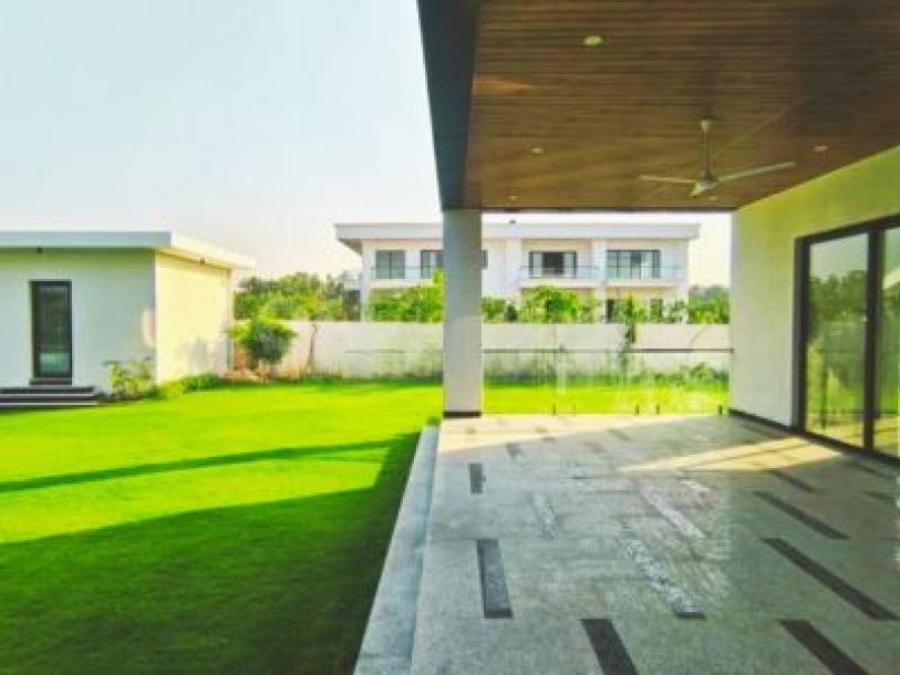 5 Bedroom Farm house 4840 sq yds in Dera Mandi, South Delhi-10