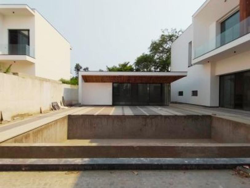 5 Bedroom Farm house 2400 sq yds in Sultanpur, South Delhi-12