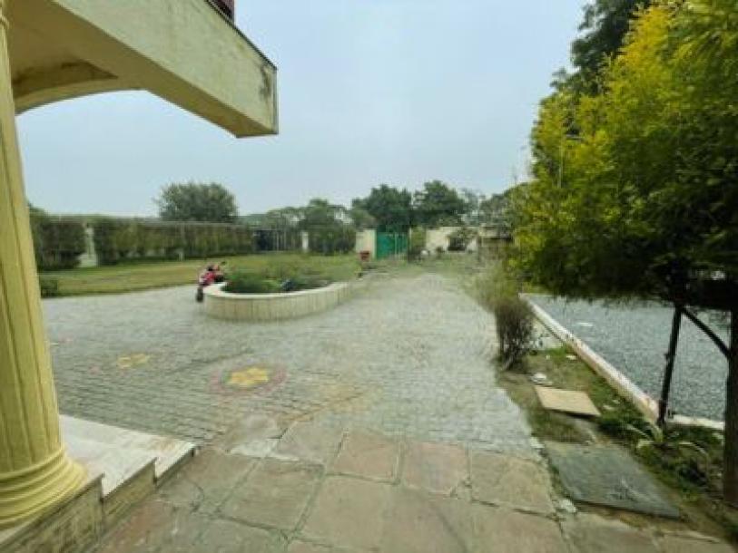 5 Bedroom Farm house 2400 sq yds in Dera Mandi, South Delhi-12