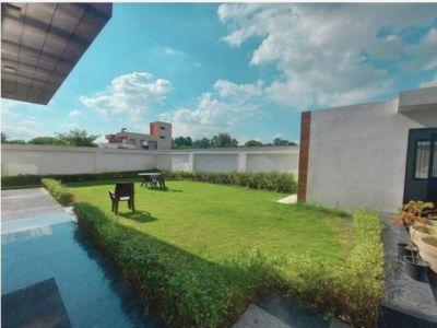 5 Bedroom Farm House 1000 sq yds in C1 Vasant Kunj, South Delhi