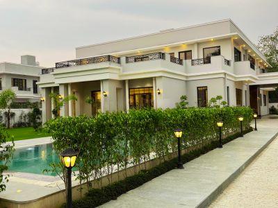 5 Bedroom Farm house 5808 sq yds in Chattarpur, South Delhi