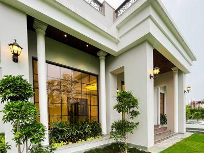 5 Bedroom Farm house 5808 sq yds in Chattarpur, South Delhi