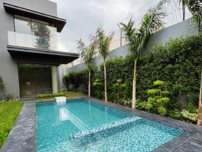 5 Bedroom Farm house 1400 sq yds in Sultanpur, Delhi