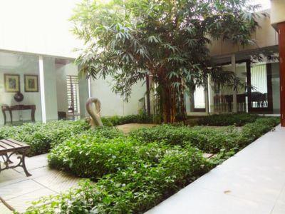 5 Bedroom Farm house 14520 sq yds in Chhatarpur DLF Farms, South Delhi
