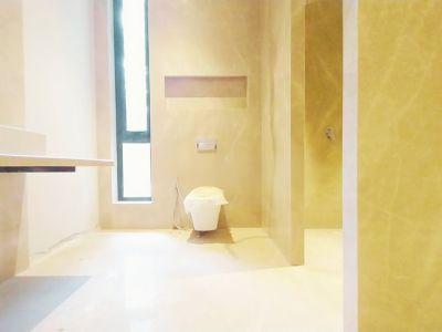 6 Bedroom Farm house 2200 sq yds in Radhey Mohan Drive, South Delhi