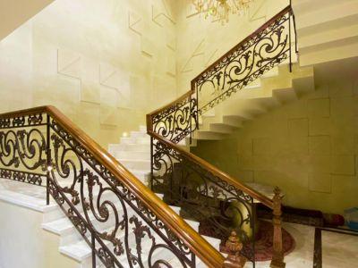 5 Bedroom Farm house 9680 sq yds in Chattarpur, South Delhi