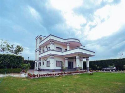 5 Bedroom Farm house 1750 sq-yds in Sultanpur, South Delhi