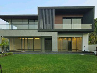 5 Bedroom Farm house 1400 sq-yds in Sultanpur, South Delhi