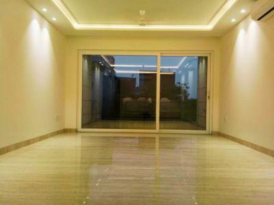 5 Bedroom Farm house 2500 sq yds in Vasant Kunj, South Delhi