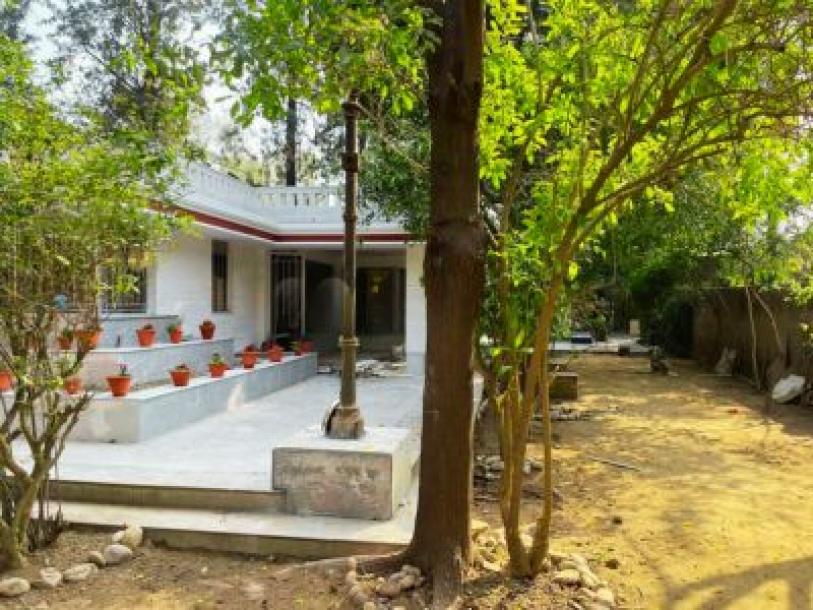 5 Bedroom Farm house 1800 sq yds in Chhatarpur DLF Farms, South Delhi-3