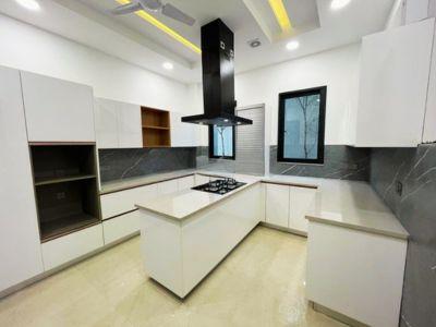 6 Bedroom Farm house 6000 sq yds in Chattarpur, South Delhi