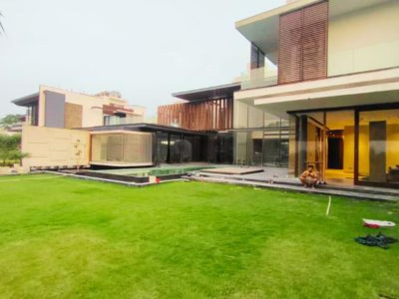 5 Bedroom Farm house 2500 sq yds in Chattarpur, South Delhi-3