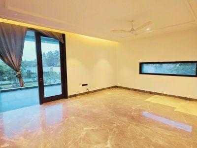 6 Bedroom Farm house 1666 sq yds in Dera Mandi, South Delhi