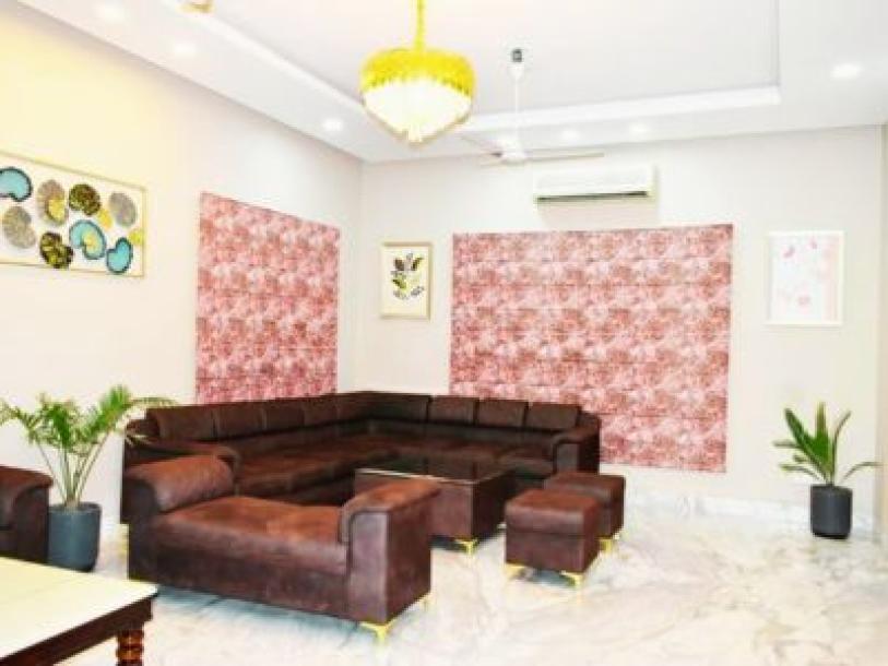 5 Bedroom Farm house 4840 sq yds in Chattarpur, South Delhi-6