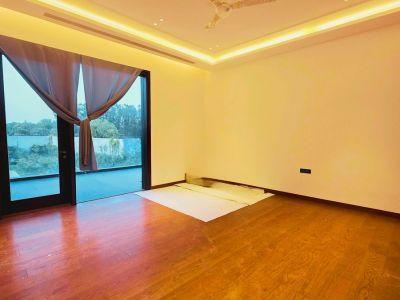 6 Bedroom Farm house 1666 sq yds in Dera Mandi, South Delhi