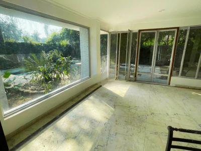 5 Bedroom Farm house 1800 sq yds in Chhatarpur DLF Farms, South Delhi