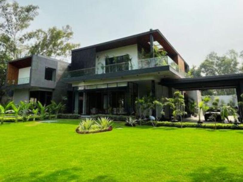 6 Bedroom Farm house 4840 sq yds in Chattarpur, South Delhi-12