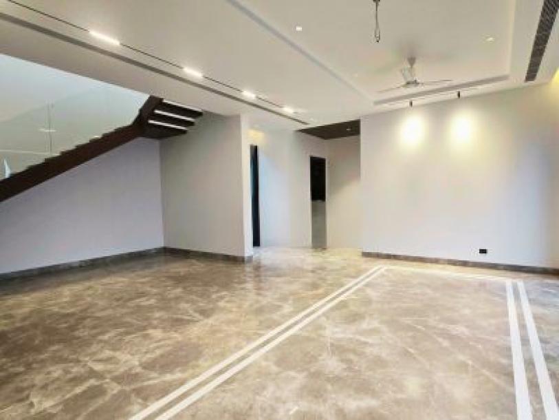 6 Bedroom Farm house 1600 sq yds in Chattarpur Delhi-4