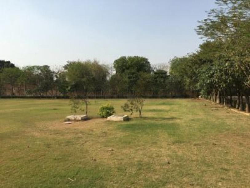 4 Bedroom Farm house 9680 sq yds in Ansal Satbari, South Delhi-4