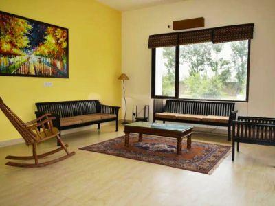 5 Bedroom Farm house 5000 sq yds in Chattarpur, South Delhi