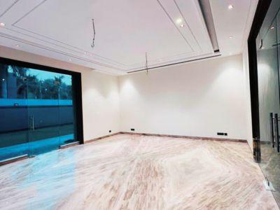 5 Bedroom Farm house 1650 sq yds in Chhatarpur DLF Farms, South Delhi