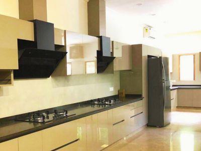 5 Bedroom Farm house 1200 sq yds in Vasant Kunj, South Delhi