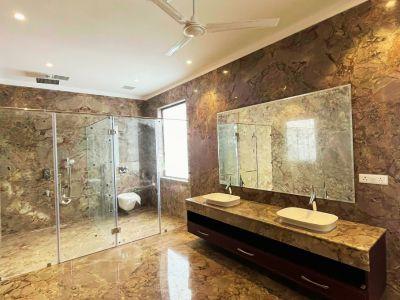 6 Bedroom Farm house 1600 sq yds in Chattarpur, South Delhi