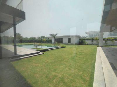 5 Bedroom Farm house 5000 sq yds in Dera Mandi, South Delhi
