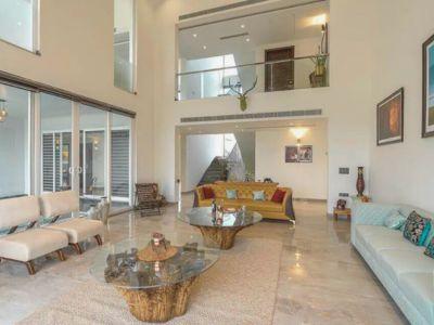 5 Bedroom Farm house 5000 sq yds in Chattarpur, Delhi