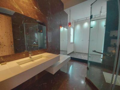 5 Bedroom Farm house 2500 sq yds in Chattarpur, South Delhi