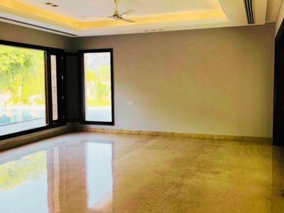 5 Bedroom Farm house 2400 sq yds in Chattarpur, South Delhi
