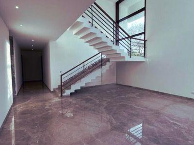 5 Bedroom Farm house in Vasant Kunj, South Delhi