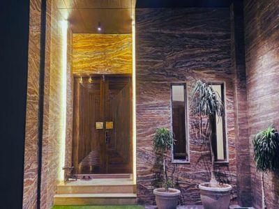 5 Bedroom Farm house 4840 sq yds in Dera Mandi, South Delhi