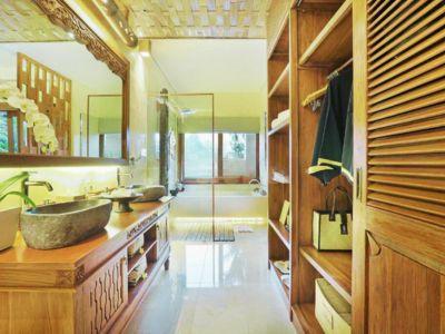 5 Bedroom Farm house 9680 sq yds in Dera Mandi, South Delhi