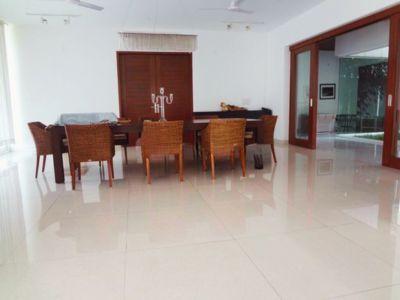 5 Bedroom Farm house 14520 sq yds in Chhatarpur DLF Farms, South Delhi