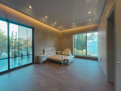 6 Bedroom Farm house 6534 sq yds in Chattarpur, South Delhi