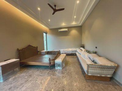 6 Bedroom Farm house 6534 sq yds in Chattarpur, South Delhi