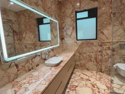 6 Bedroom Farm house 4840 sq yds in Chattarpur Delhi