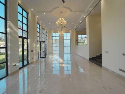 6 Bedroom Farm house 4840 sq yds in Chattarpur Delhi