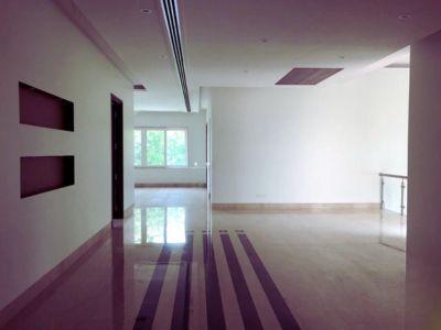 5 Bedroom Farm house 2400 sq yard in Chattarpur, South Delhi