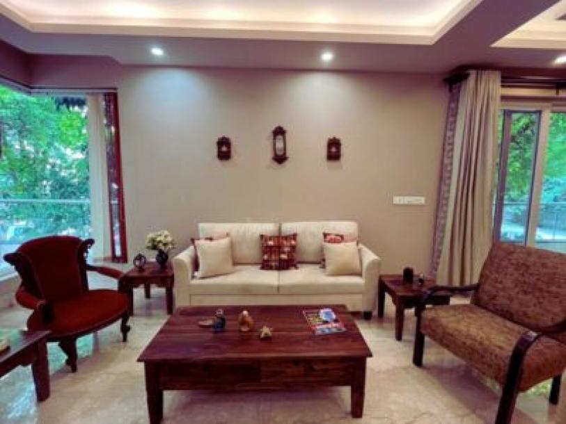 6 Bedroom Farm house 1200 sq yard in Vasant Kunj, South Delhi-3