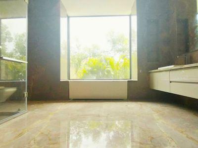 5 Bedroom Farm house in Ansal Satbari, South Delhi