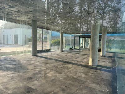 6 Bedroom Farm house 10000 sq yard in Chattarpur, South Delhi